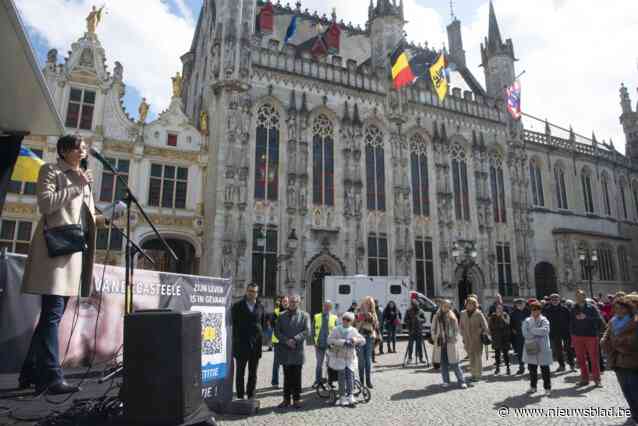 Honderdtal mensen komen samen om gevangenschap Olivier Vandecasteele onder aandacht te brengen: “Zijn vasthouding is pure gijzeling”