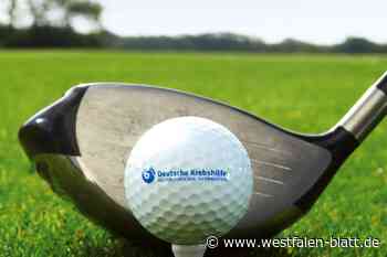 Golfen und krebskranken Menschen helfen