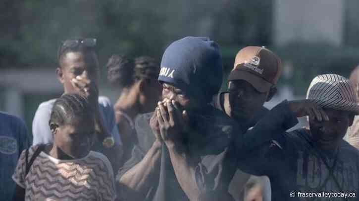 Mob in Haiti capital burns to death 13 suspected gangsters