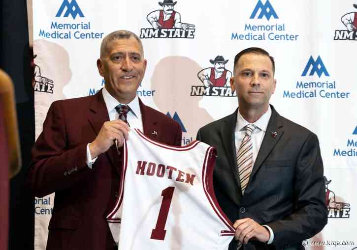 NMSU gives AD extension despite hoops problems