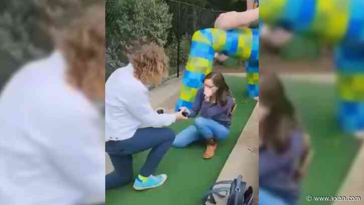 Austin couple surprises each other with double proposal