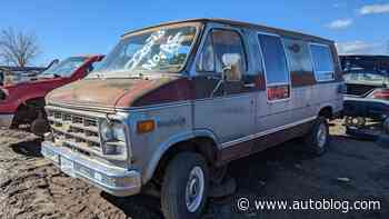 Junkyard Gem: 1978 Chevrolet Chevy Van