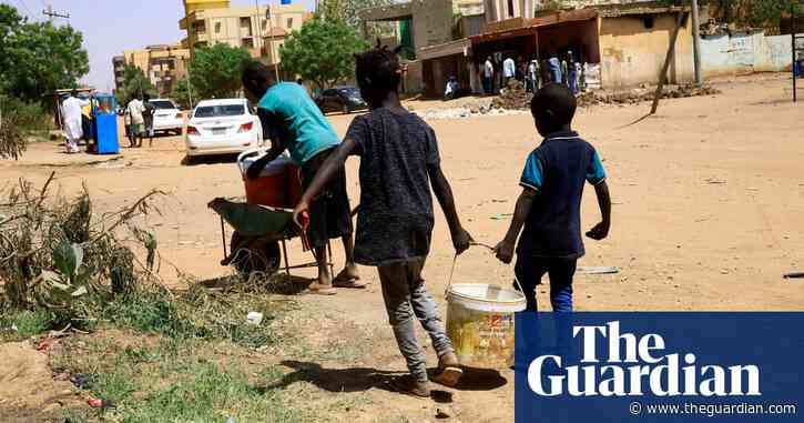 Sudan unrest: evacuations intensify as US warns of humanitarian crisis