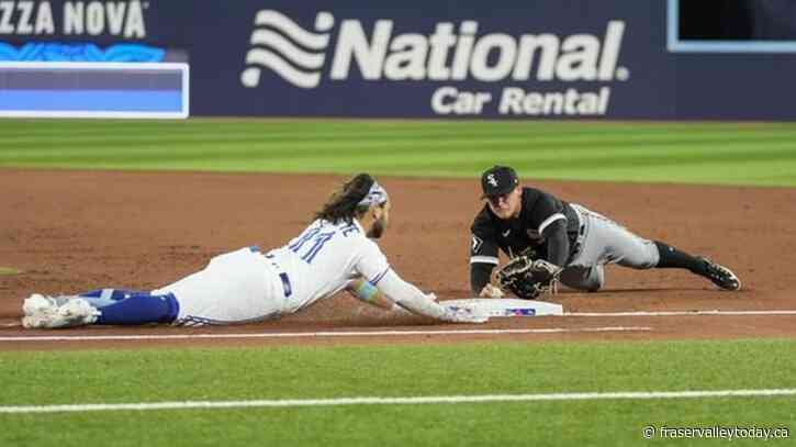 Biggio’s three-run homer lifts Blue Jays over White Sox 5-2; Bassitt earns win