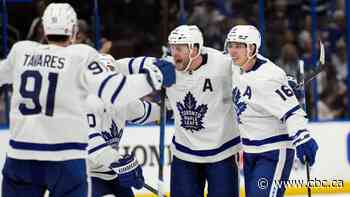 Leafs erase 3-goal deficit in final frame to beat Lightning in overtime