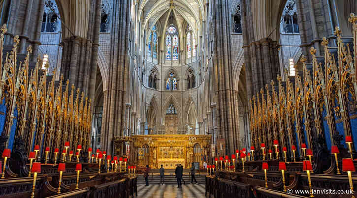See the Coronation stage inside Westminster Abbey