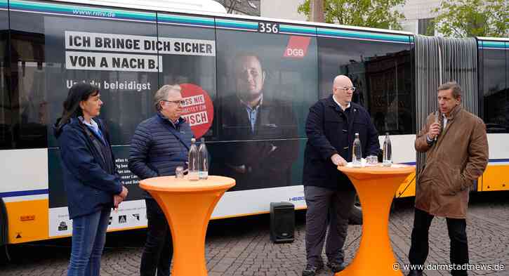 Gegen Gewalt: HEAG mobilo beteiligt sich an DGB-Initiative „Vergiss nie, hier arbeitet ein Mensch“