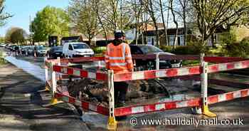 Major Hull travel route closed for 'up to two weeks' following burst water main