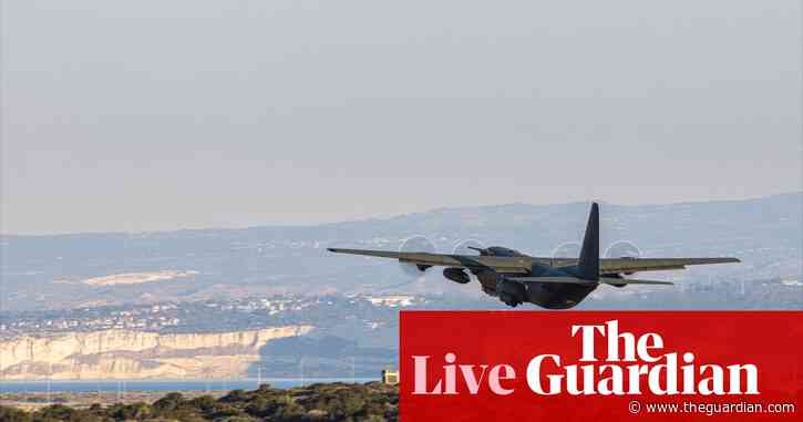 Sudan live: first British evacuation flight leaves Khartoum, UK confirms; Sudanese army accused of breaching ceasefire