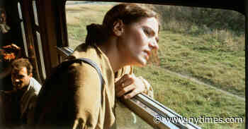 ‘The Oak’: A Post-Communist Pinwheel