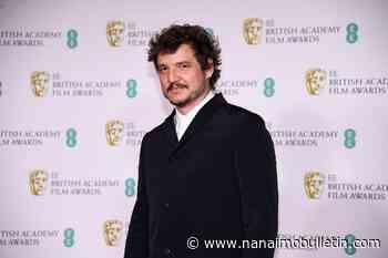 ‘Last of Us’ star, Pedro Pascal, has matching outfits with Vancouver’s libraries.