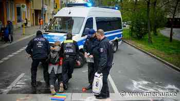 Klima-Kleber machen weiter: Polizei und Justiz „bereits an ihre Grenzen“ gekommen?