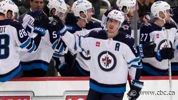 Banged-up Winnipeg Jets holding out hope centre Mark Scheifele can play Game 5 vs. Vegas