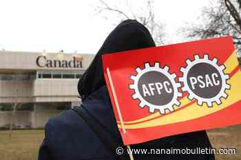 Petition calls for tax deadline extension amid federal worker strike