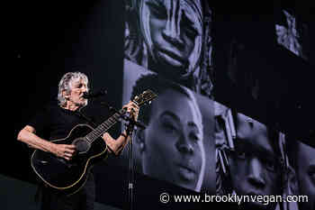 Roger Waters' Frankfurt show back on after court ruling