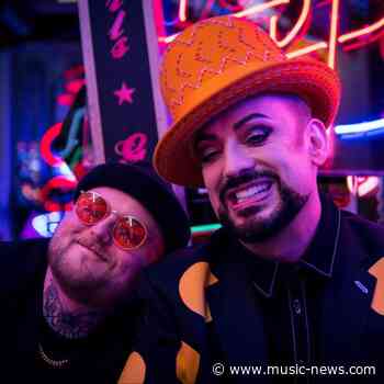 The Lottery Winners singer was 'panicking in his boxers' after accidentally hanging up on Boy George