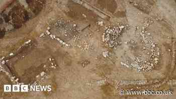 Dig in Newquay reveals Bronze Age and Roman settlements