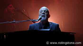 Watch Billy Joel Play ‘Los Angelenos’ For First Time in 42 Years
