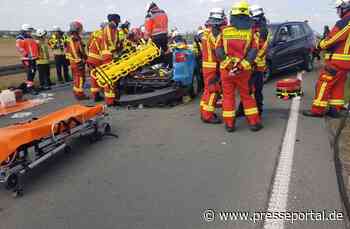 FW Düren: Schwerer Verkehrsunfall auf der B56n
