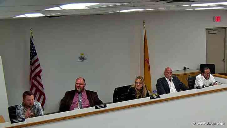 Edgewood commissioners OK abortion ordinance