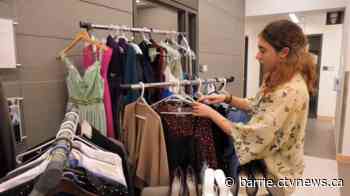 Midland teen collects graduation wear for those in need