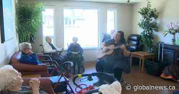 Saskatoon fundraiser aims to maintain music therapy for long-term care residents