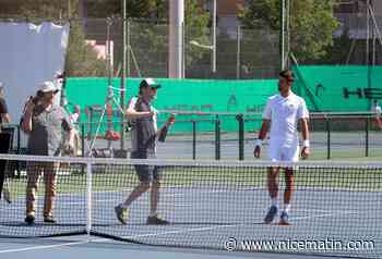 Mais que faisait le n°1 mondial Novak Djokovic sur un court de tennis de Nice ce mercredi?