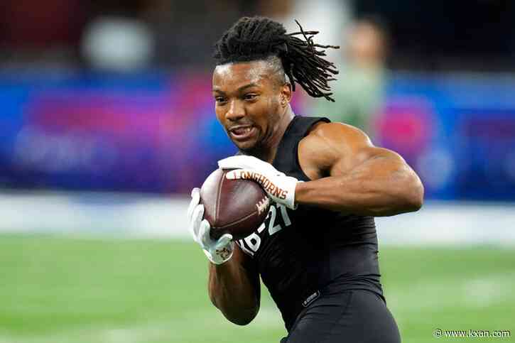 Where do the 5 Texas Longhorns fall in ESPN's full mock NFL Draft?