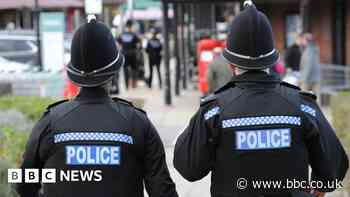 Hampshire and Isle of Wight Constabulary surpasses recruitment target