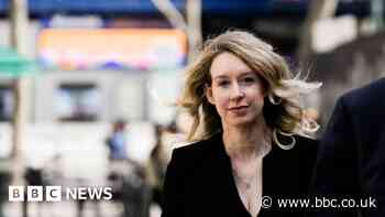 Elizabeth Holmes delays start of prison sentence