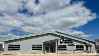 Canada's first public facility for egg research, education and training opens in Manitoba