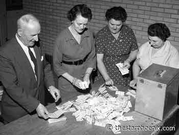 Saskatonians take to the polls in 1961 to vote on bylaws