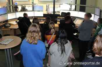 FW Bremerhaven: Kinder lernen Laienreanimation beim Zukunftstag