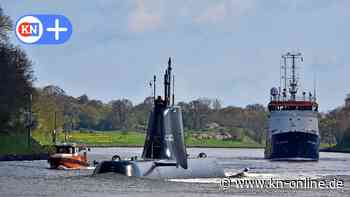U-Boot-Tage in Kiel: Sie fliegen und schwimmen durch Hafen und Kanal