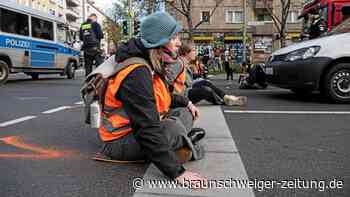Klima-Kleber: Für härtere Strafen klatscht die Union allein
