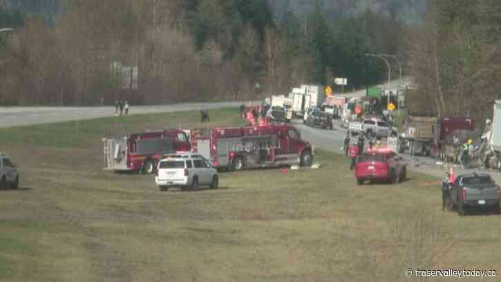 Driver dies after rear-ending a commercial vehicle on Hwy. 1 west of Hope