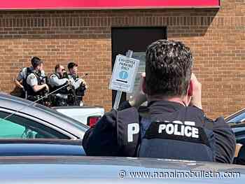 UPDATE: Man in police custody after hostage situation in downtown Chilliwack