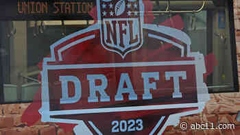 LIVE UPDATES: Panthers on the clock with No. 1 pick in NFL Draft