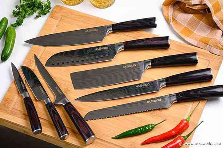 This 8-piece Japanese chef’s knife set makes a great Mother’s Day gift