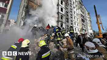 Ukraine war: Nineteen dead as Russian missiles hit cities