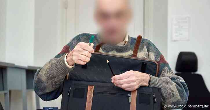 Kindesmissbrauch: Neun Jahre Haft für Ex-Schwimmtrainer