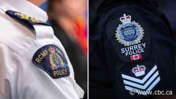 B.C. government recommends Surrey keep municipal police force, but says it's up to city to decide