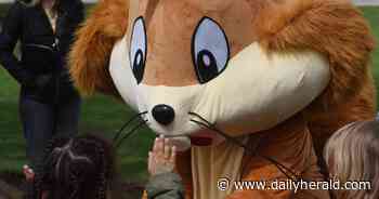 Palatine celebrates Arbor Day with planting of an American hornbeam tree