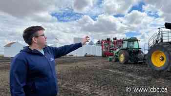 Farmers worry about delayed payments and shipments as federal strike continues