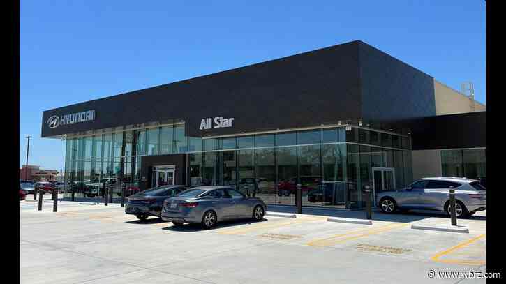 On the move: Dealership shifts to new location