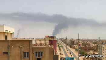 Canadians forced to cope with stress and heat while waiting for Sudan rescue flight
