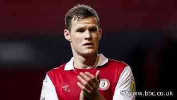 Rob Atkinson: Defender to stay at Bristol City until 2026