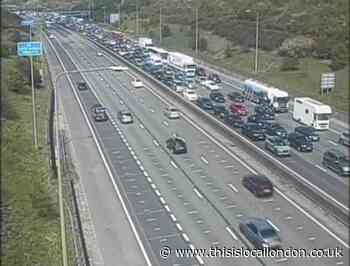 M25 two-vehicle crash closes lanes and causes traffic chaos