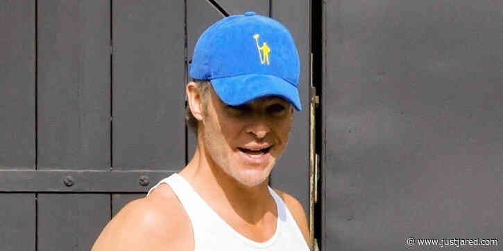 Chris Pine Rocks a Pair of Short-Shorts While Exiting a Dance Studio