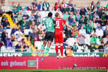 Cercle en Standard serveren lauwe koffie in Jan Breydel